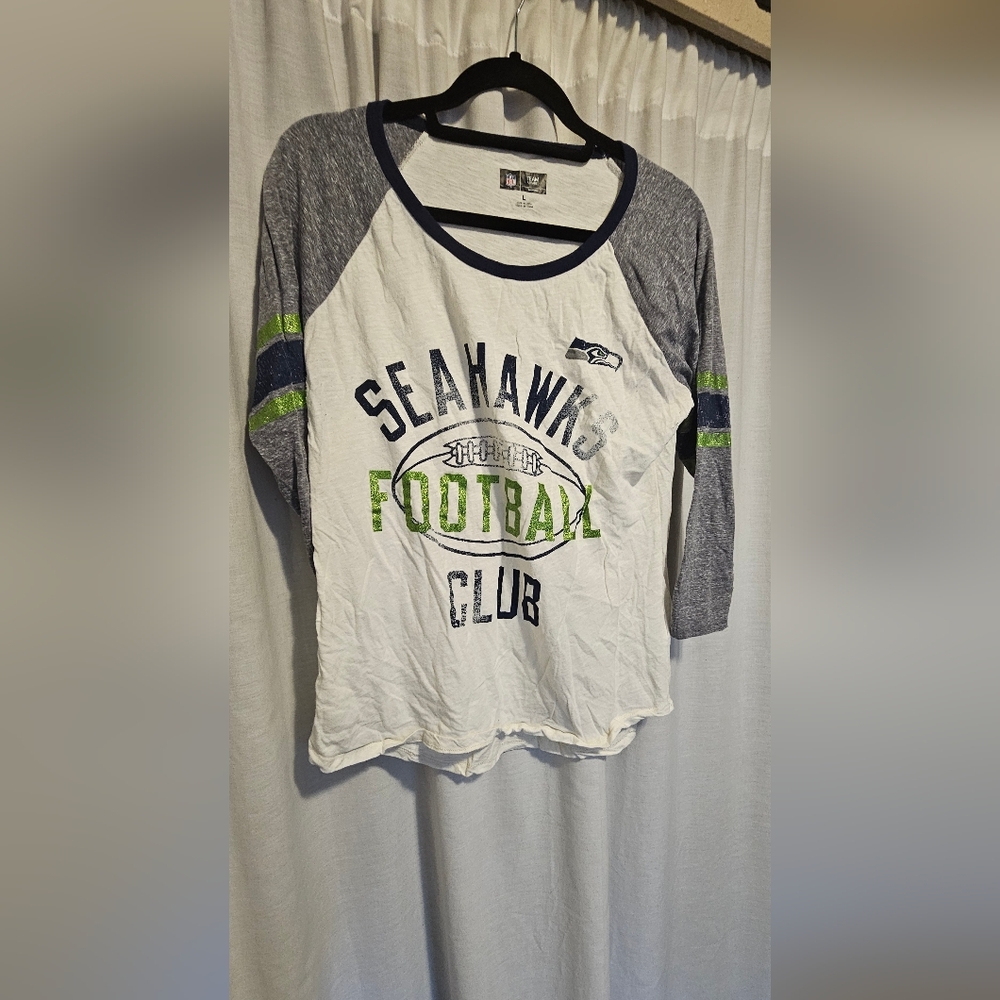 NFL Seahawks Women's White and Gray Distressed Long Sleeve Tee